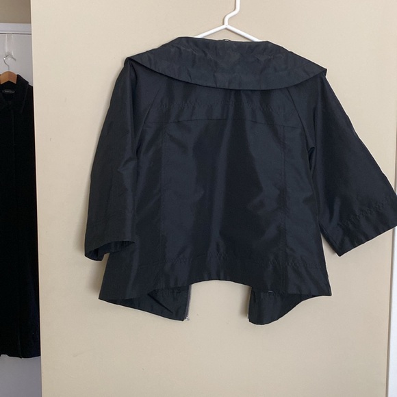 Cropped Jacket - Picture 3 of 4